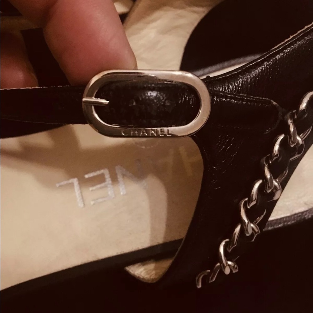Chanel shoes with new bottoms size 39 - Picture 3 of 11